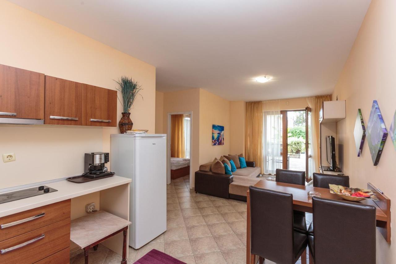 Aparthouse Paradise Bay Leilighet Sozopol Eksteriør bilde