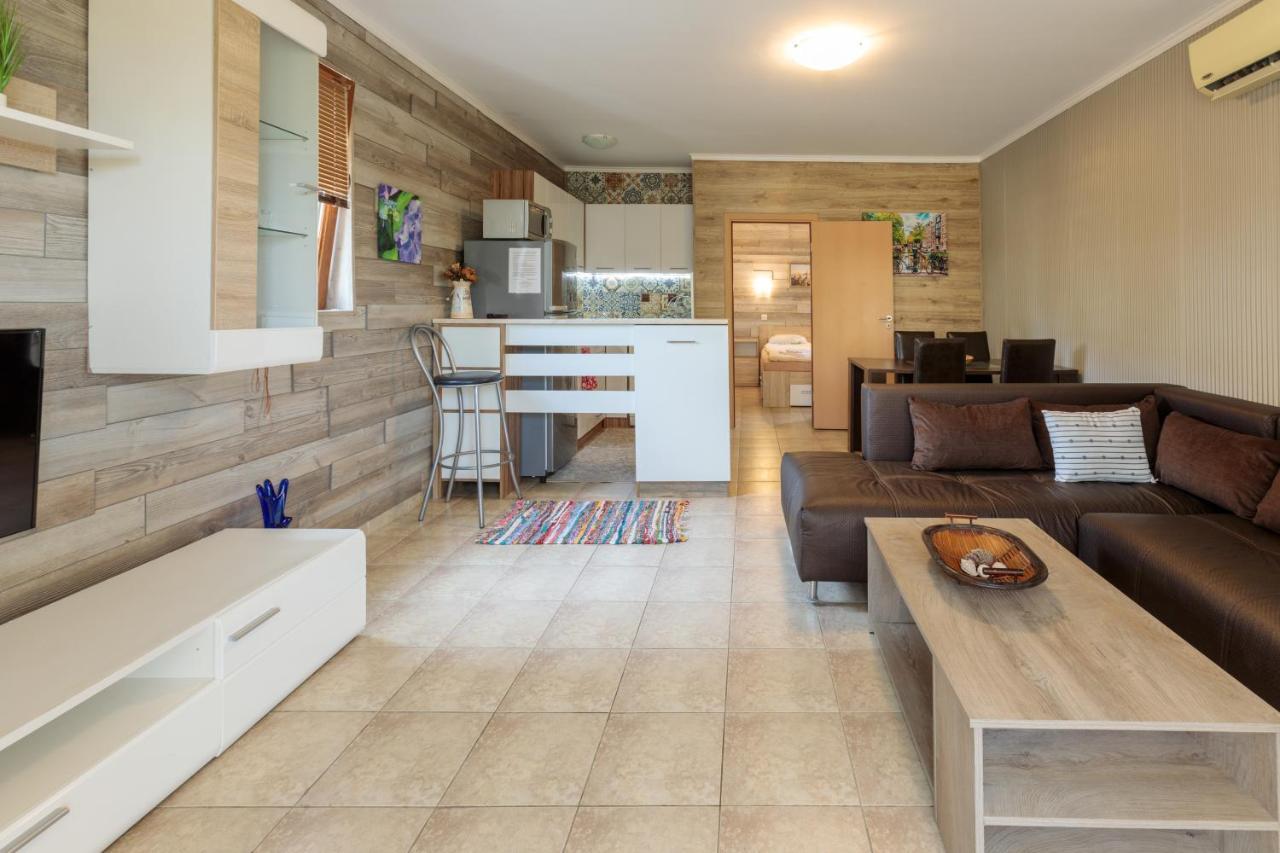 Aparthouse Paradise Bay Leilighet Sozopol Eksteriør bilde