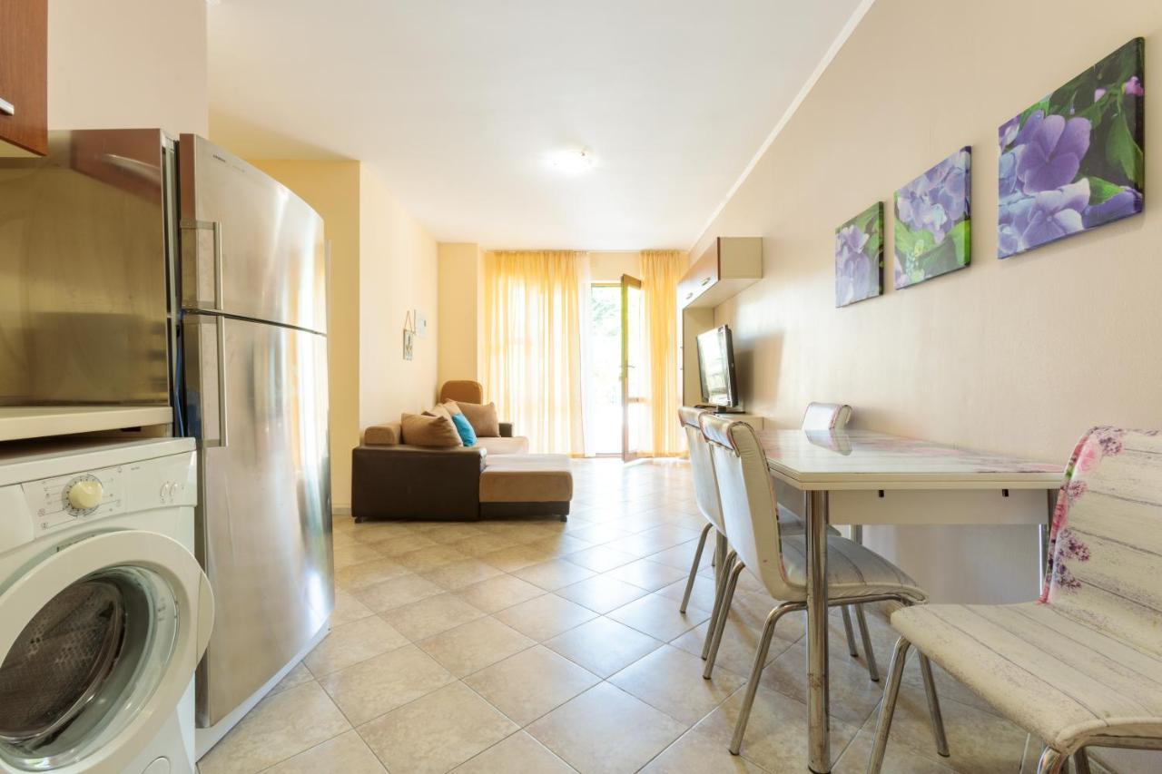 Aparthouse Paradise Bay Leilighet Sozopol Eksteriør bilde